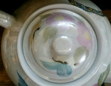 Load image into Gallery viewer, Hand Painted Tea Pot with a Hummingbird and Lizard