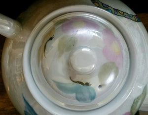 Hand Painted Tea Pot with a Hummingbird and Lizard